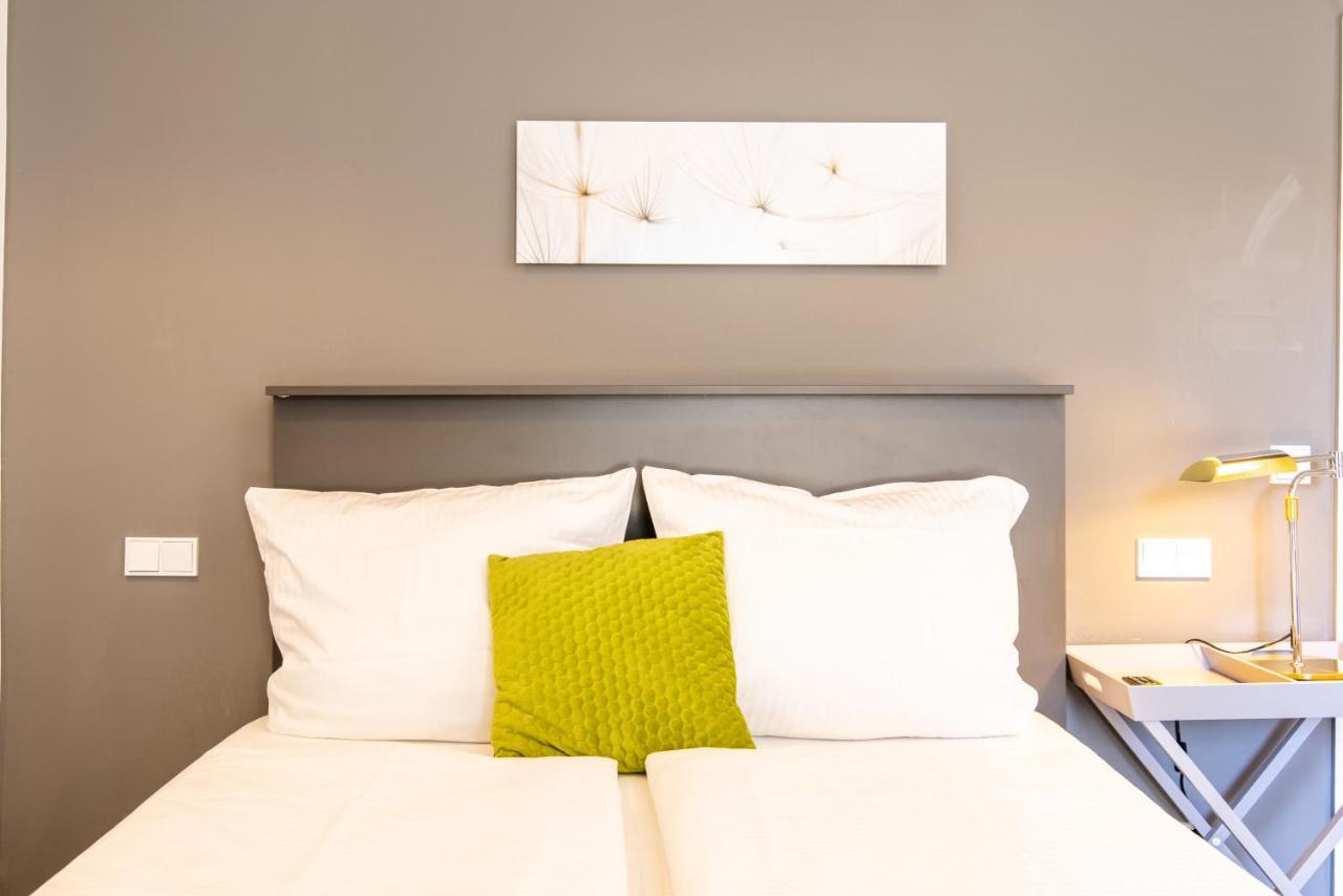 Luxstay Bad Nauheim - Self-Check-In ภายนอก รูปภาพ